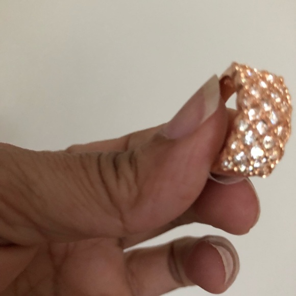 🌺Rose Gold Cubic Zirconia Ring. - Picture 3 of 8